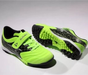  网球鞋科技突破，减震凝胶与轻量化完美结合