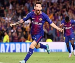  乌拉圭锋霸苏亚雷斯西甲梅开二度