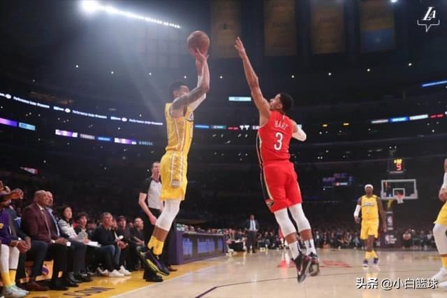  三分命中率创新高，外线火力覆盖全场